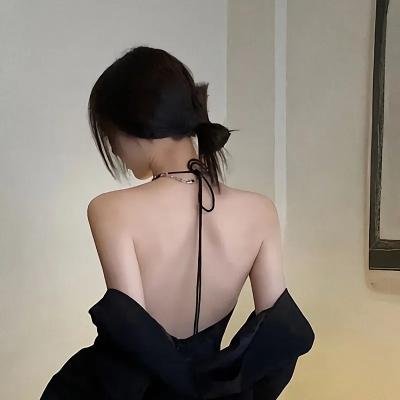 海滩上的情事